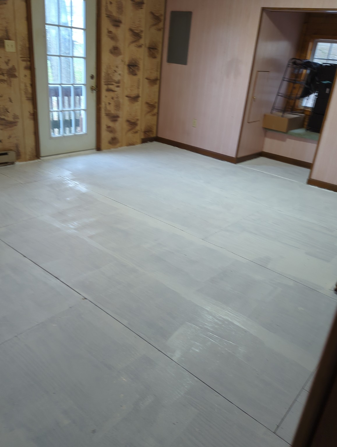 Floor surface cleaned, sealed and painted after remediation